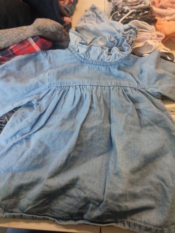 Petite robe bleue pour automne