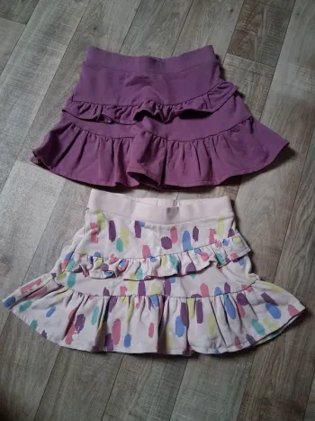 Lot 2 jupes shorts fille 6 ans neuves