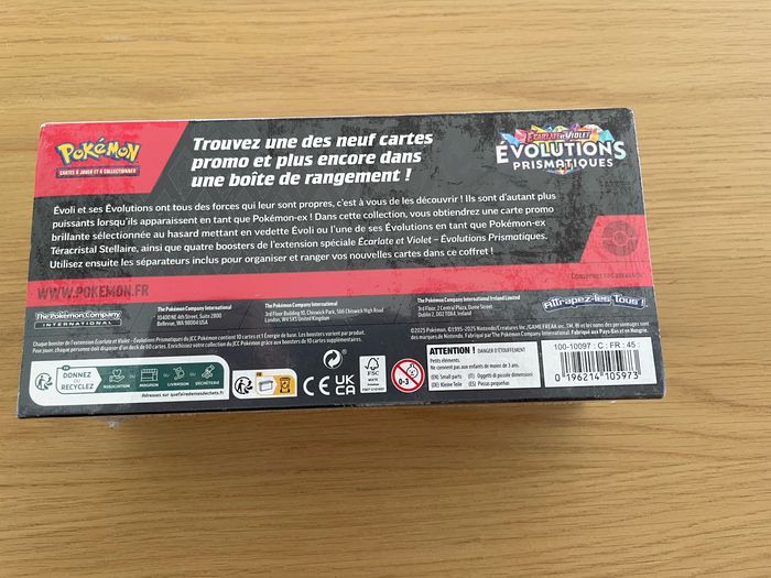 Pokémon EV 8.5 boite surprise - photo numéro 3
