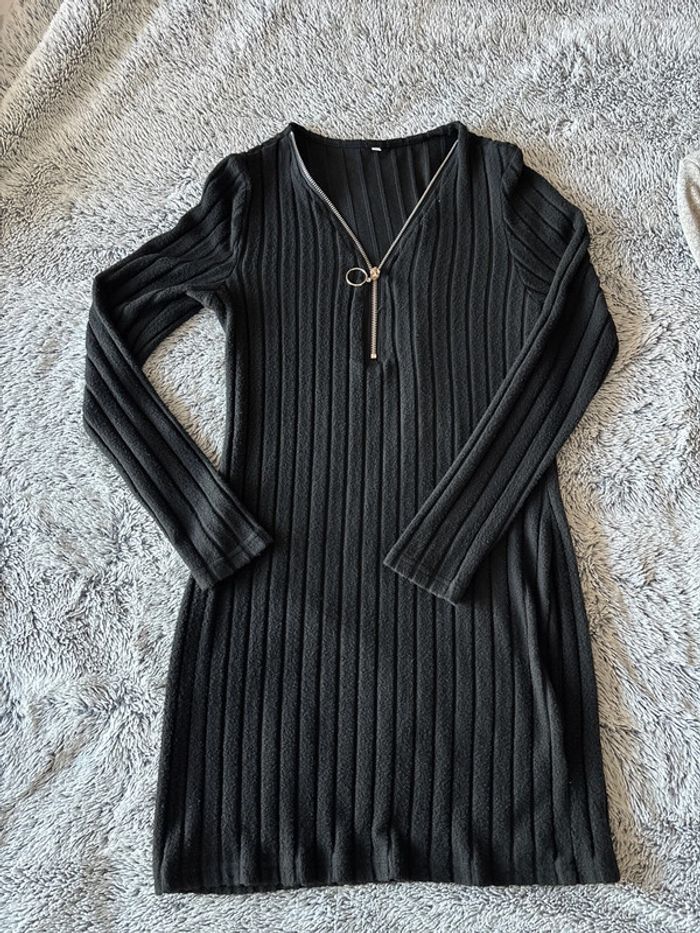 Robe noir décolleté zip femme