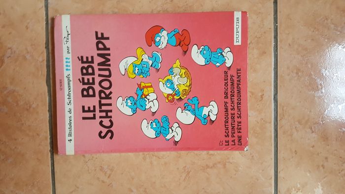 Livre enfants "Le bébé Schtroumpf " par Peyo