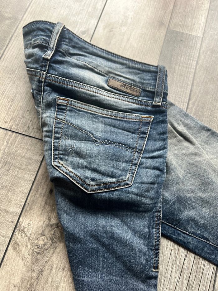 Superbe jeans 👖 femme - photo numéro 8