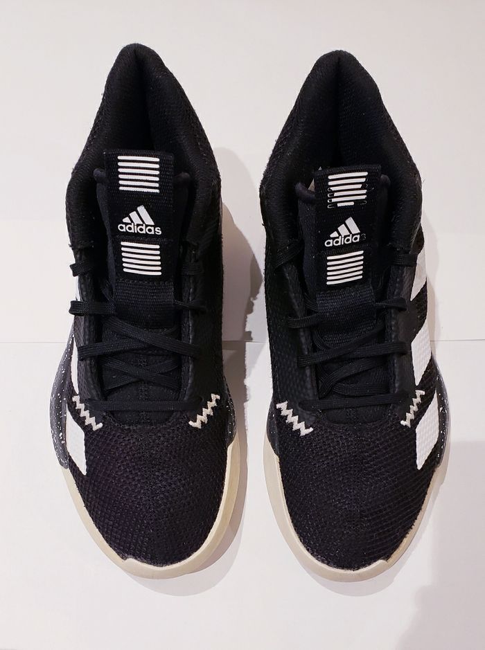 Chaussures de basketball Adidas Pro Next pour homme/garçon Taille 38 2/3 - photo numéro 2