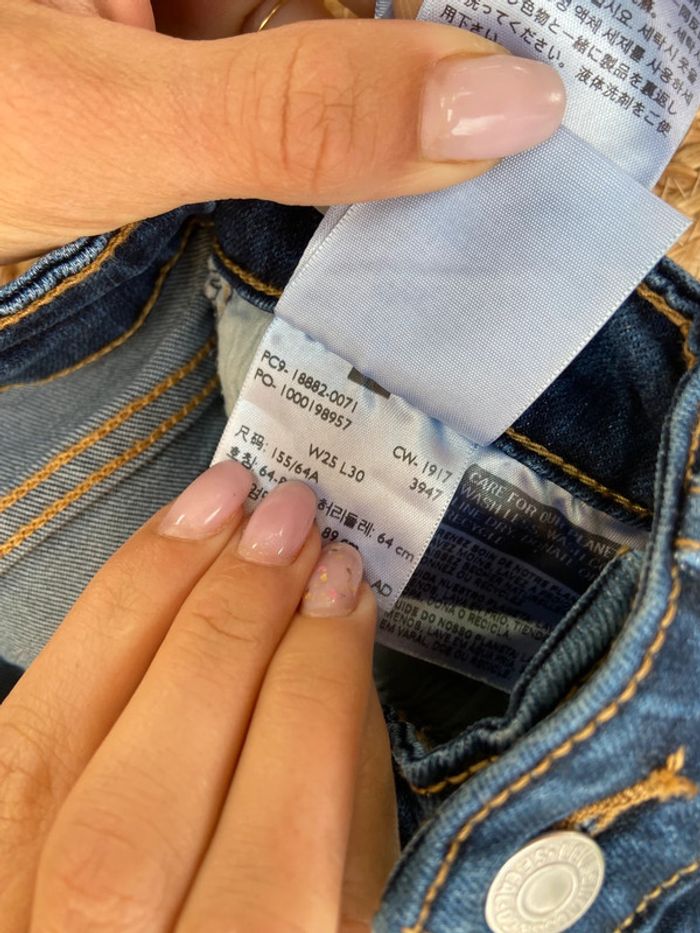 Jean fille femme w25 L30 Levi’s - photo numéro 4