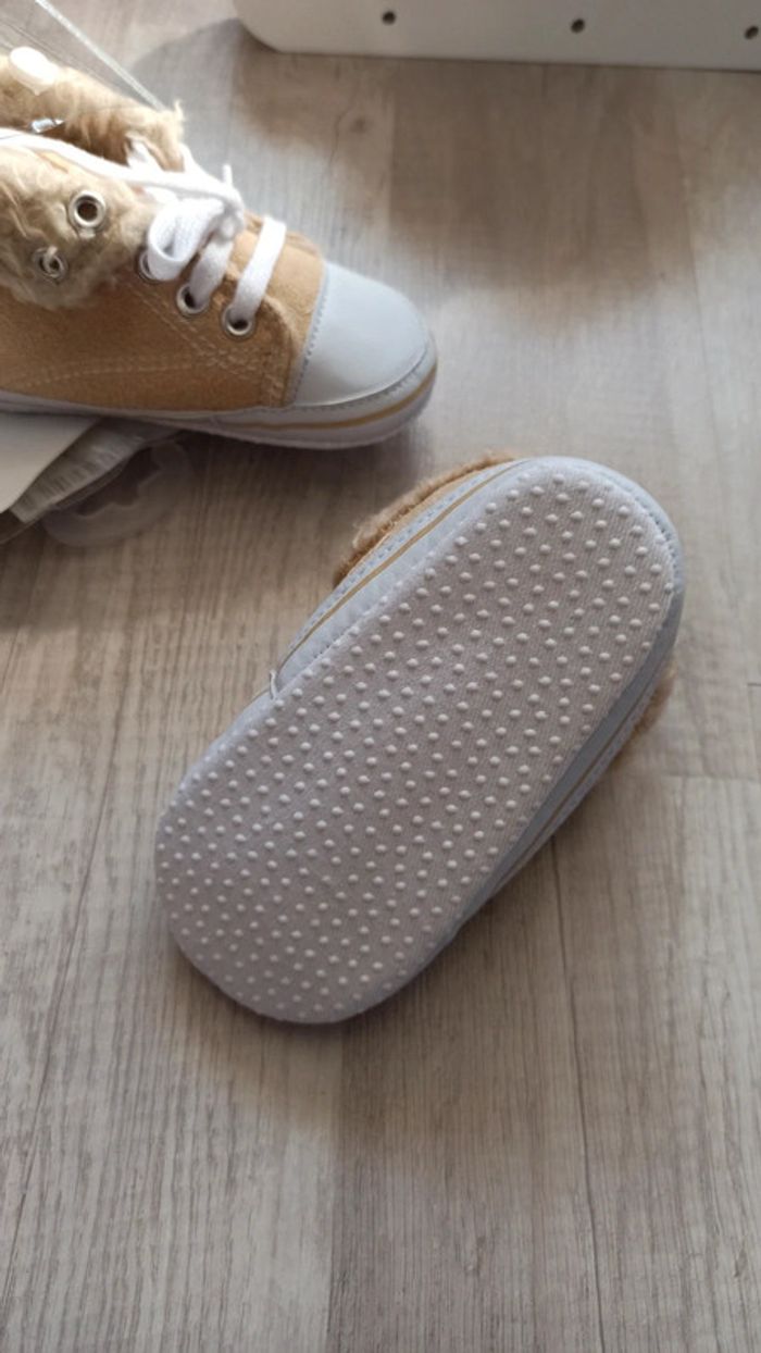 Chaussures chaussons antidérapant 19 - photo numéro 6