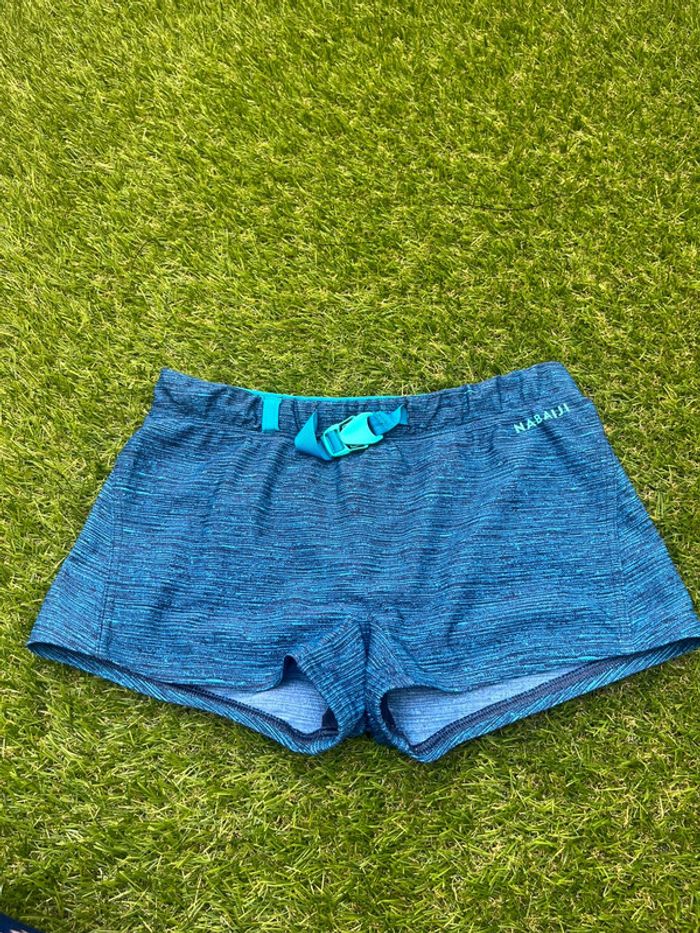 Très beau maillot de bain taille 12 / 13 ans