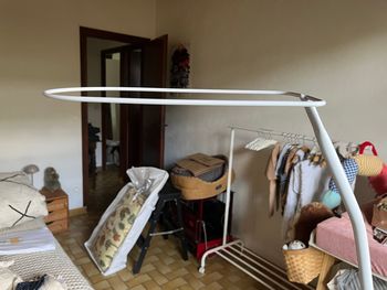 Petit support ciel de lit bébé