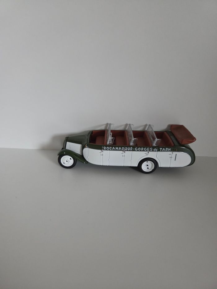 Miniature Citroën T23RU Chassaing 1947 - Bus/Autocar - Échelle 1/43 - Vert & Marron - photo numéro 4