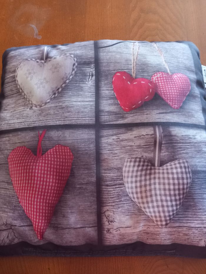 Coussin 40x40 cm.