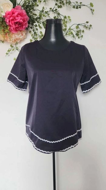 Blouse noir col rond 🎀 Taille S 🎀