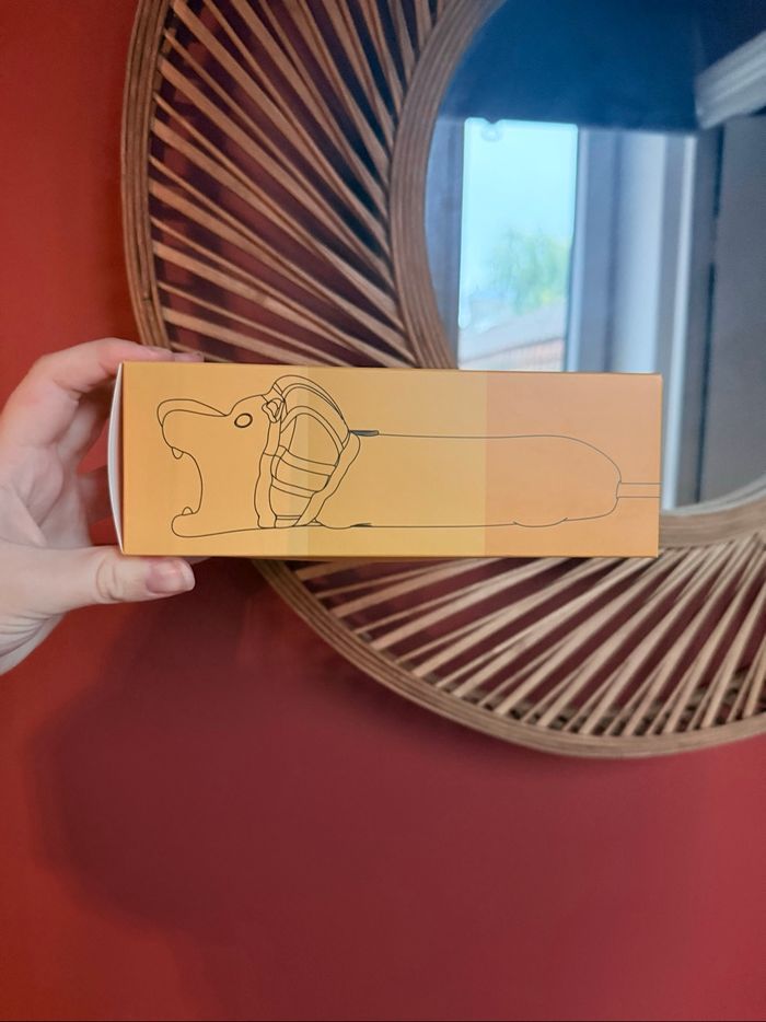 Lampe torche silicone lion neuve - photo numéro 2