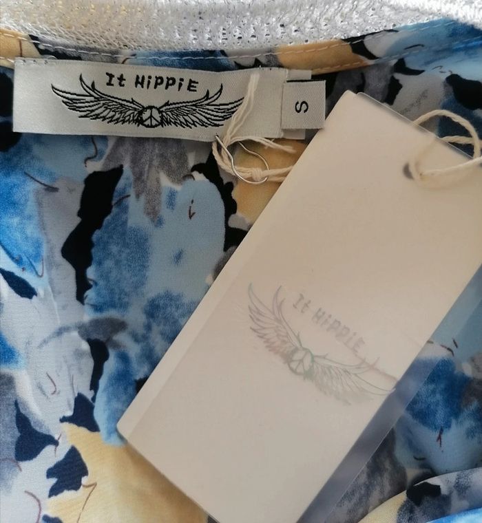 Top / Haut à fleurs bleu et jaune léger Taille S It Hippie - photo numéro 10