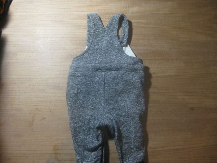 salopette grise - photo numéro 2