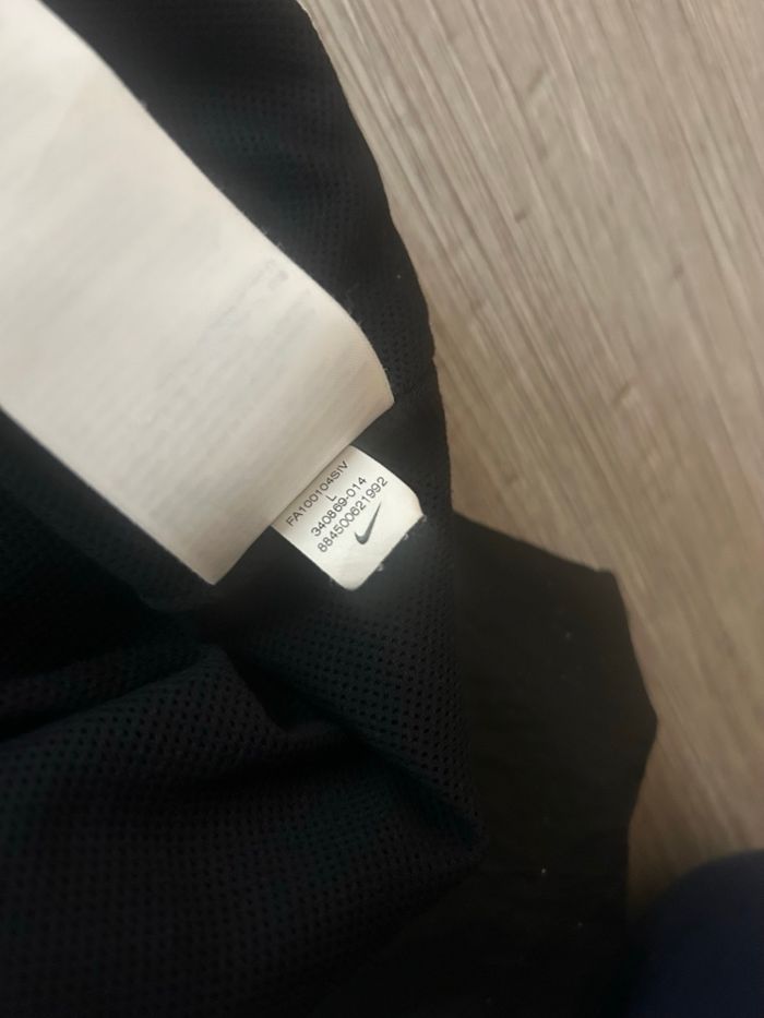 Veste Nike noir - photo numéro 2
