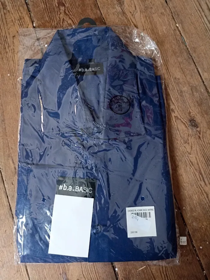Chemise bleu taille M/L neuf - photo numéro 2