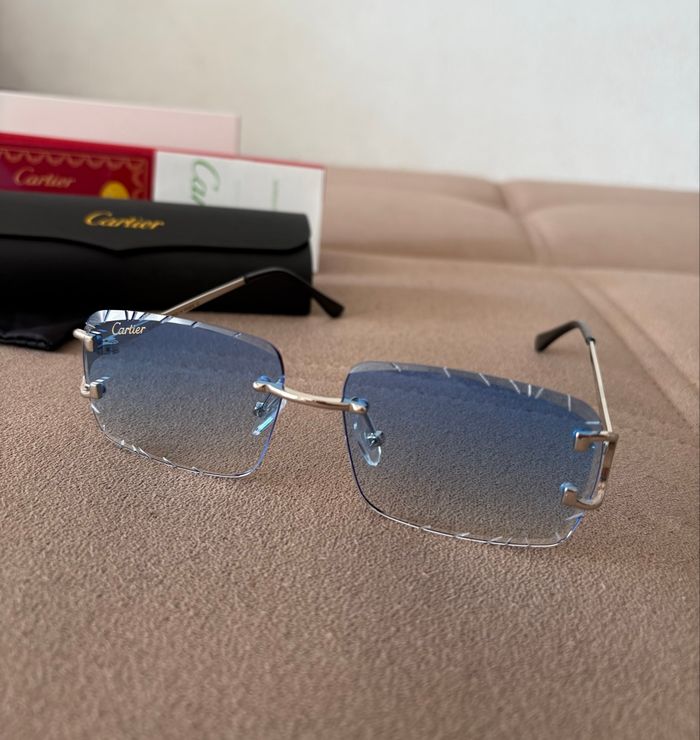 Lunette de soleil - photo numéro 3