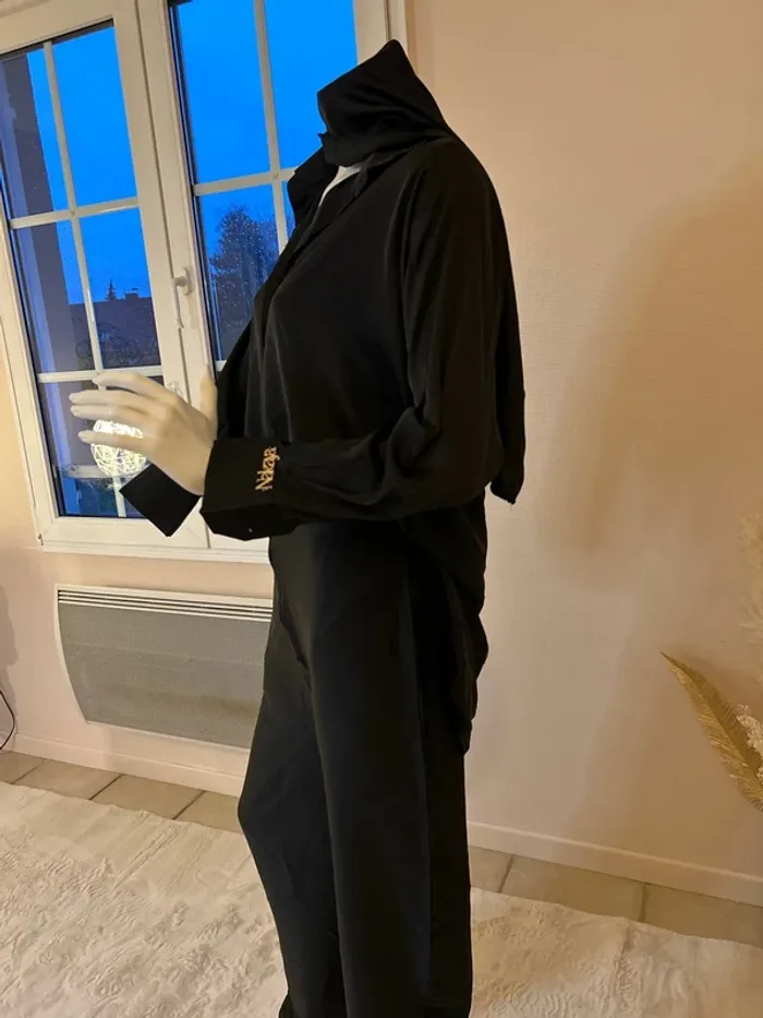 Ensemble chemise et pantalon + écharpe châle - photo numéro 8