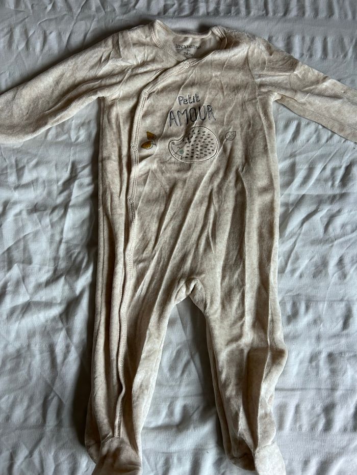 Lot de 7 pyjamas, taille 9 mois. - photo numéro 4