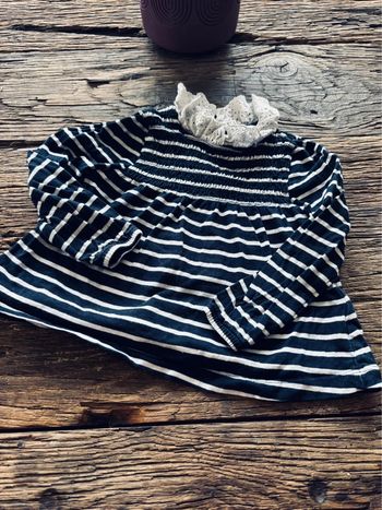 🌸 Pull 2 ans 🌸