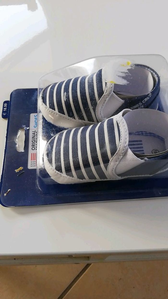 Chaussures bébés - photo numéro 2