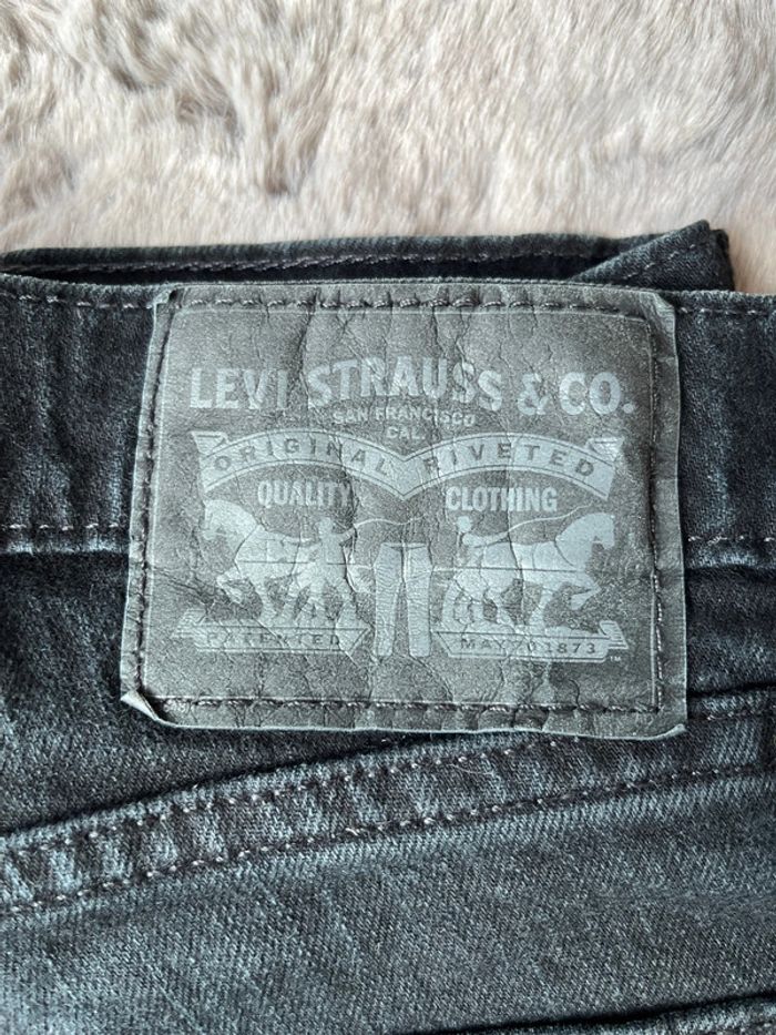 Jean Lévis coupe Slim W30 L30 - photo numéro 3