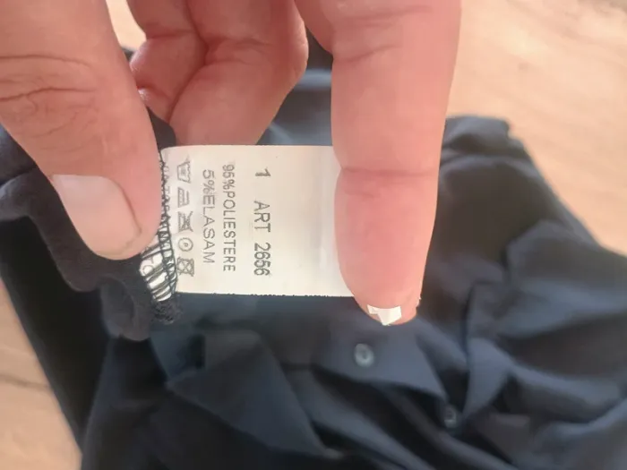 Chemise noire basique – Taille 1 - photo numéro 4