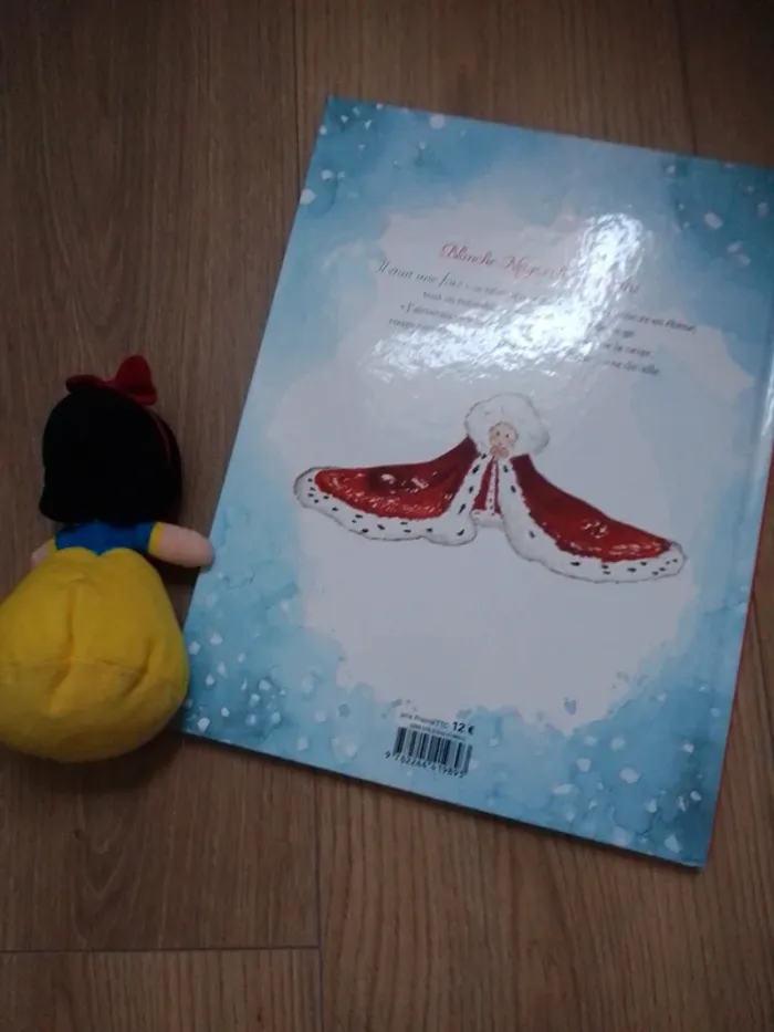 Livre blanche neige et les sept nains - photo numéro 3