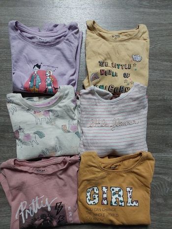 Lot tee shirts