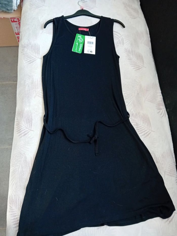 Robe Été 42/44 Noir Neuve