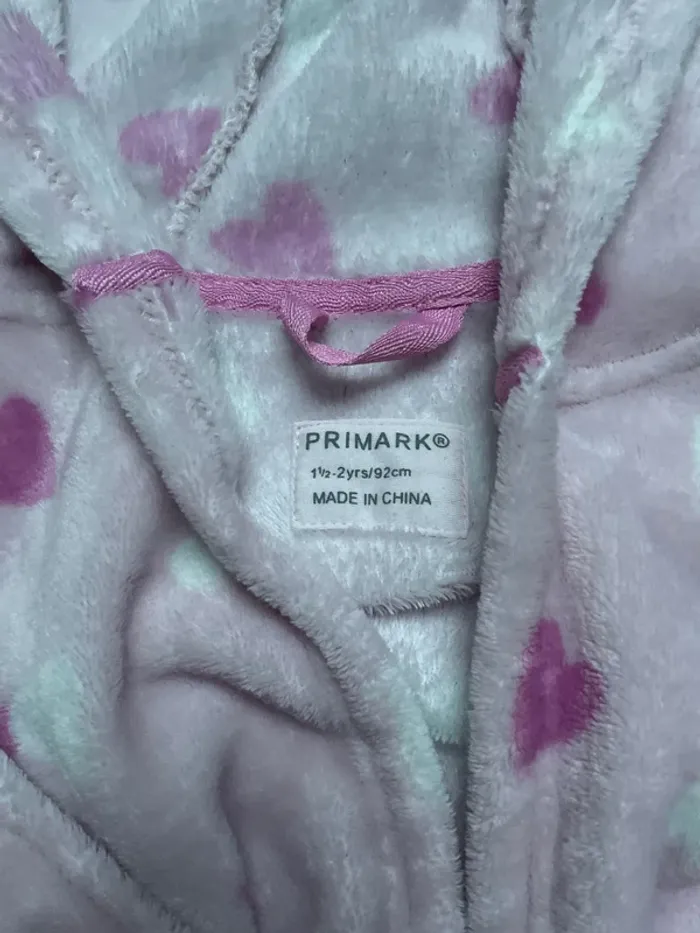 Peignoir rose, cœurs Primark 2ans - photo numéro 3