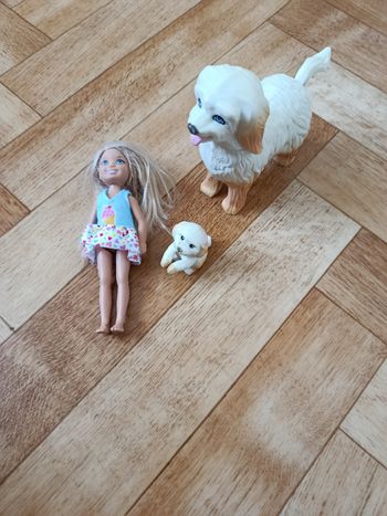 Lot poupée et chiens Barbie