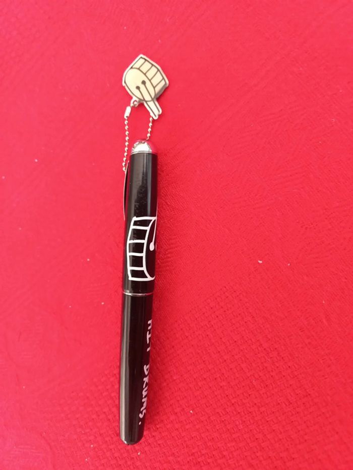 Stylo plume noir - photo numéro 2