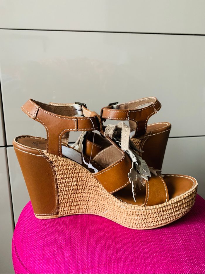 Sandales compensées taille 37 - photo numéro 2