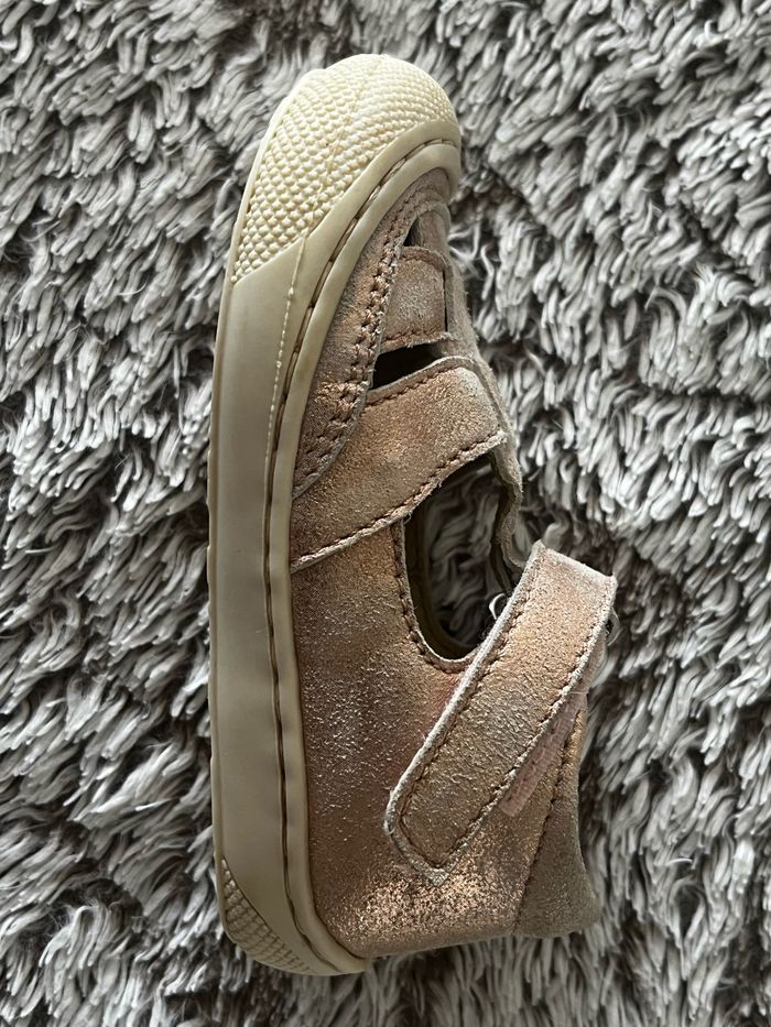 Chaussures bébé souples semi-ouvertes Naturino taille 21 - photo numéro 3