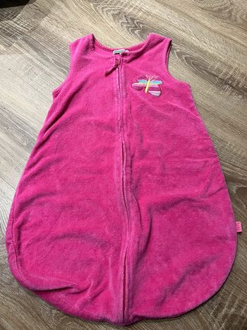 Gigoteuse légère matière éponge rose