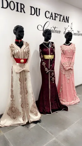 Magnifique caftans en liquidation. Profitez-en !