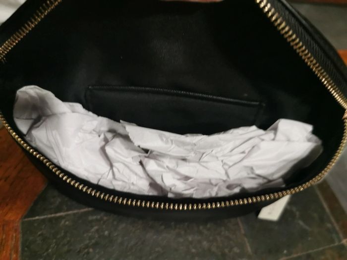 Sac banane noir en cuir synthétique neuve - photo numéro 11