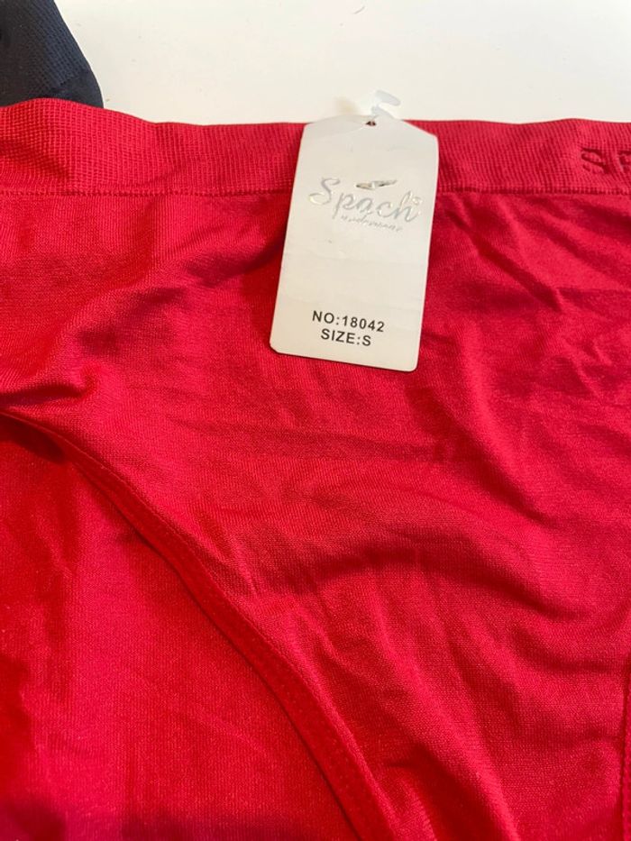 2 culottes montantes en polyamide taille S - photo numéro 2