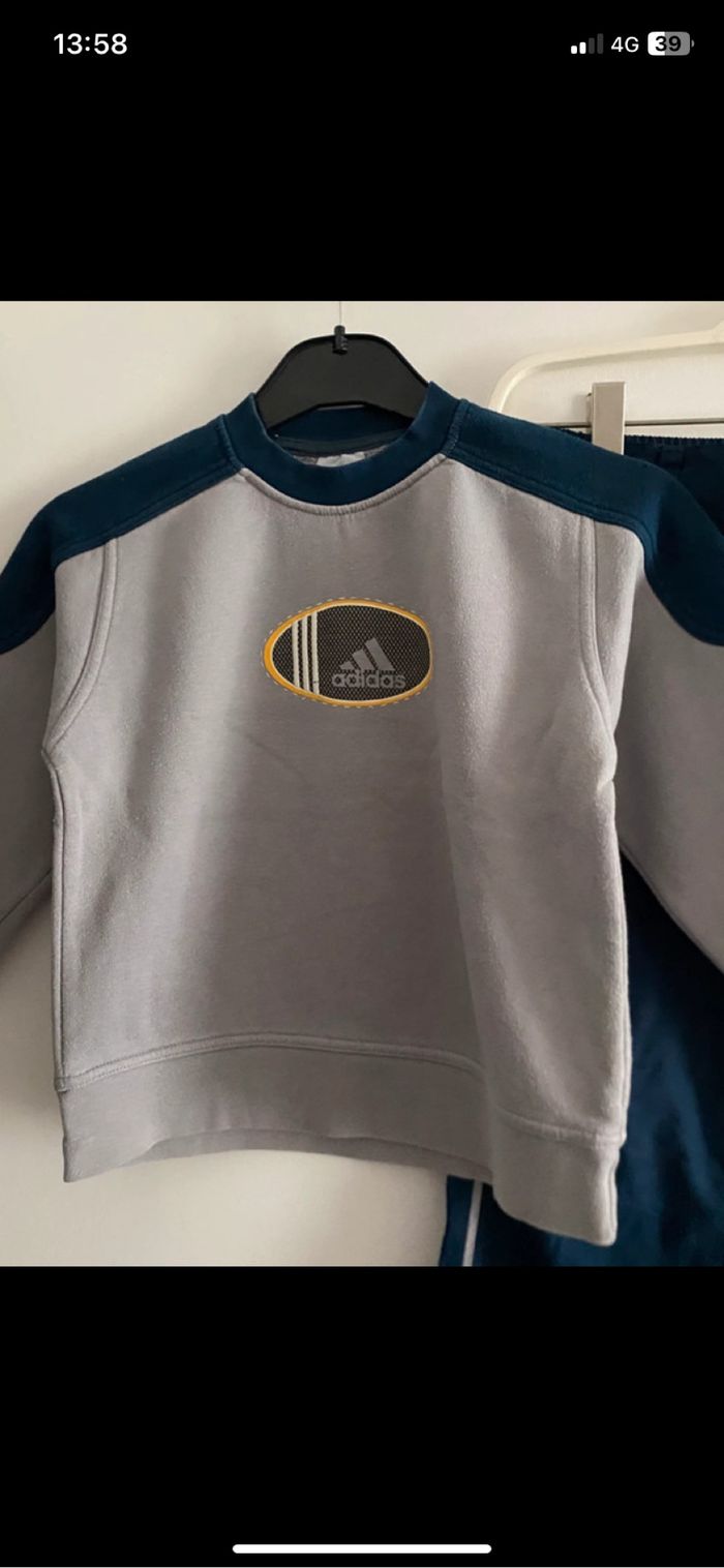 ADIDAS survêtement 5 ans - photo numéro 3