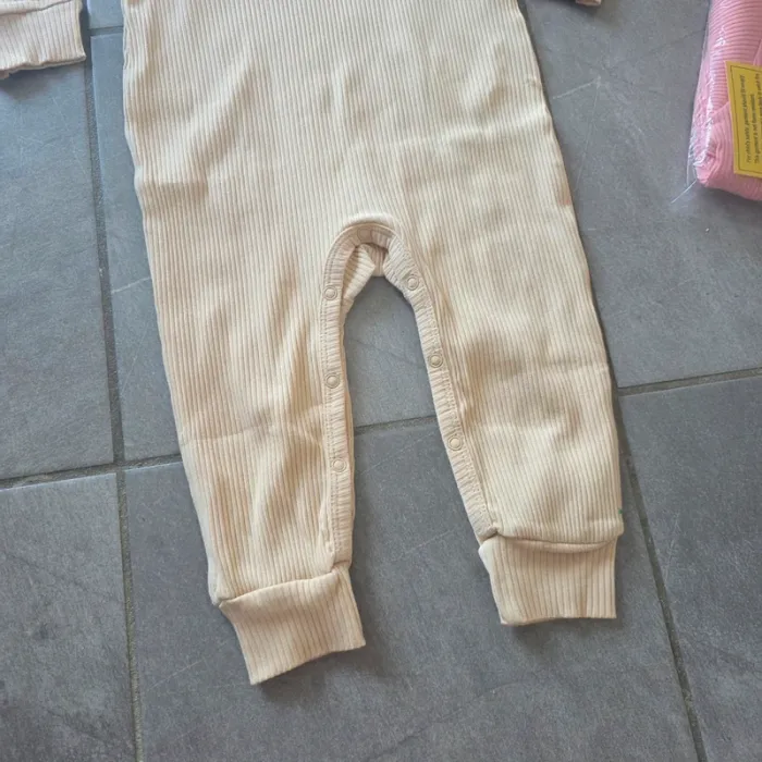 Lot 2 grenouillères pyjama 24 mois - photo numéro 3