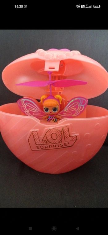Poupée lol surprise volante