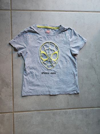 Tee-shirt Marvel Spiderman