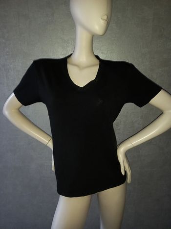 tee shirt col V noir zara taille 40