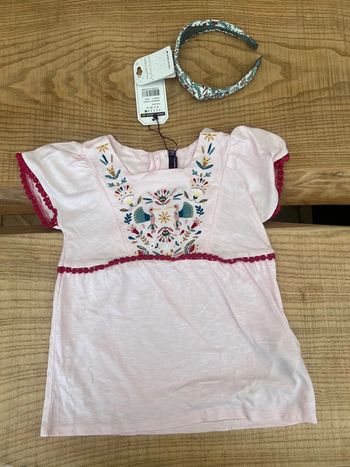 Ensemble sergent major neuf étiqueté 7 ans t-shirt et serre tête à fleurs oiseaux rose pale
