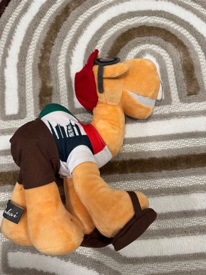 Peluche chameau souvenir - Dubai - photo numéro 5