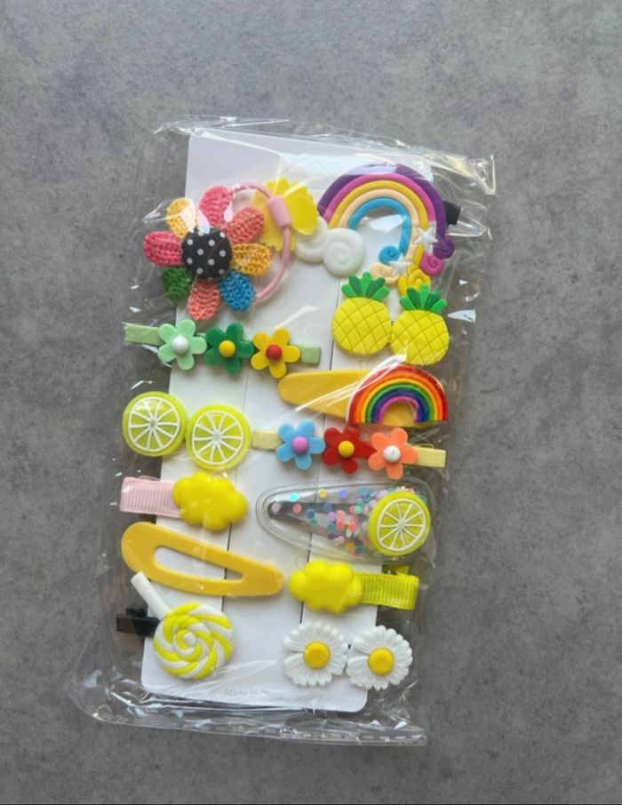 Lot barrettes neuves