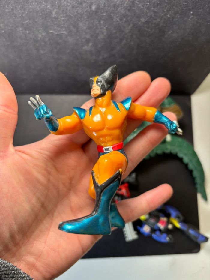 Petit lot de jouet et figurines vintages et récentes - photo numéro 7