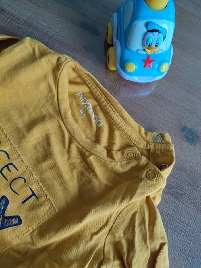 2 tee-shirts manches longues gris et moutarde - photo numéro 3