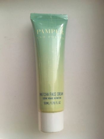 Crème visage au matcha revitalisante et apaisante neuve