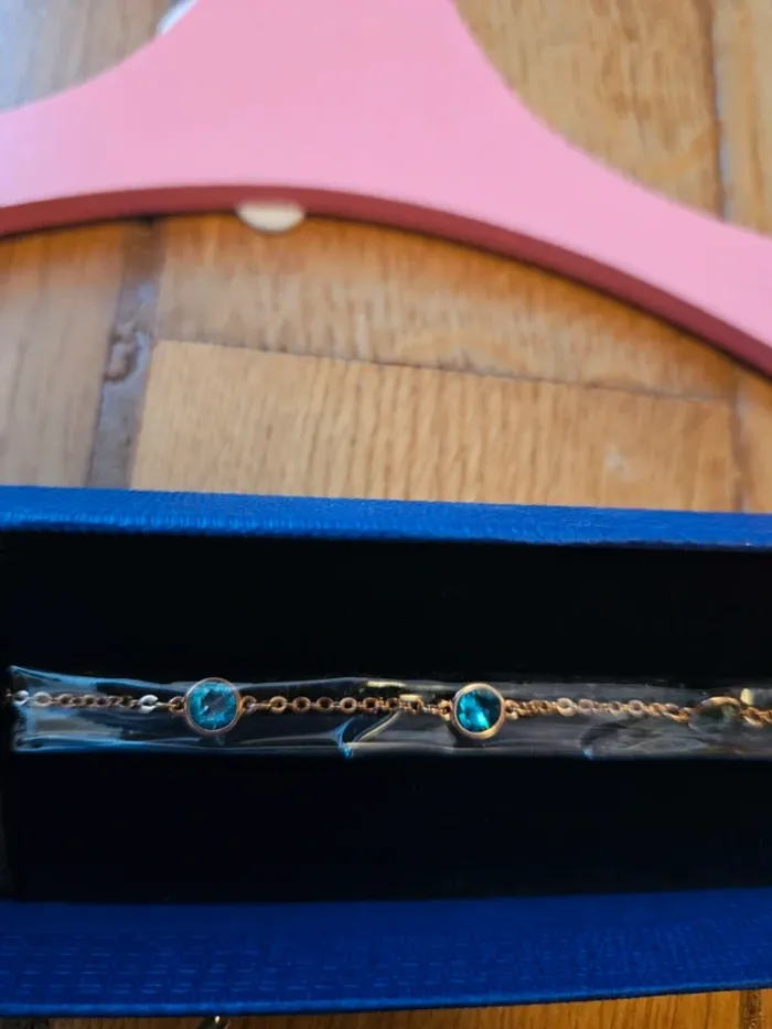 Bracelet Swarovski neuf - photo numéro 4